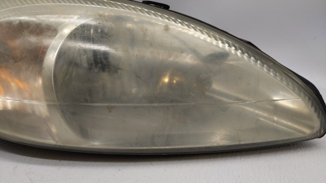 2000-2007 Ford Taurus Passenger Right Oem Head Light Headlight Lamp - Oemusedautoparts1.com