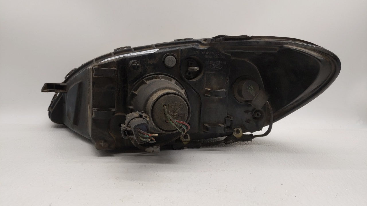 2000-2007 Ford Taurus Passenger Right Oem Head Light Headlight Lamp - Oemusedautoparts1.com