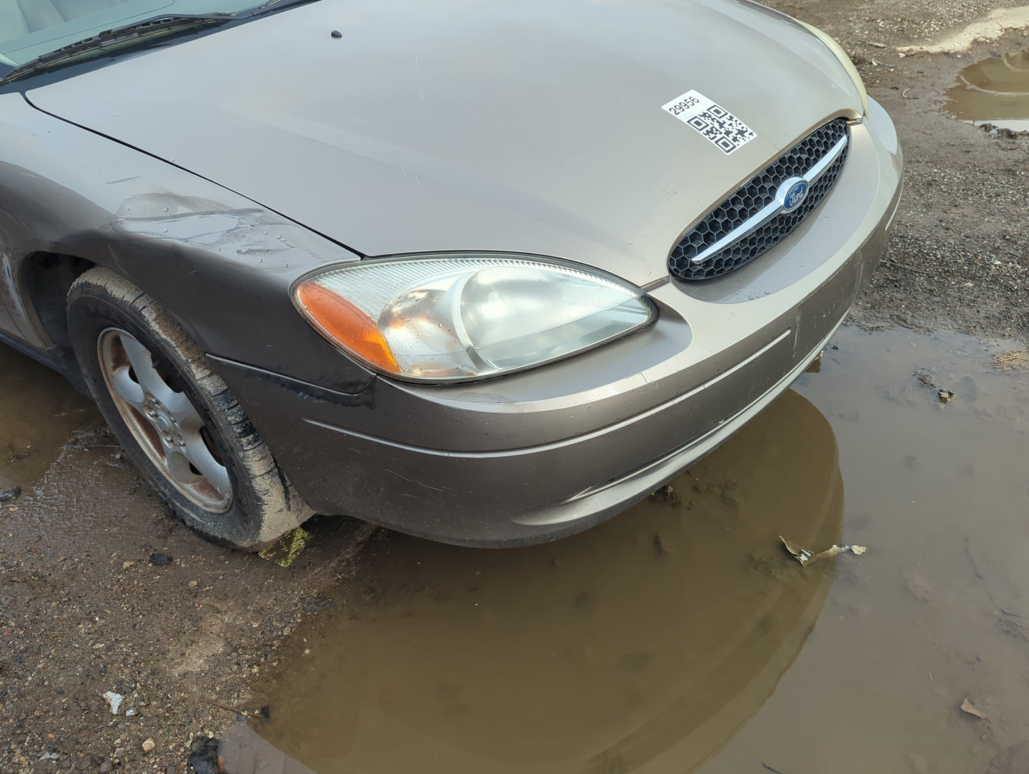 2000-2003 Ford Taurus Front Bumper - Oem 5014520 - Oemusedautoparts1.com