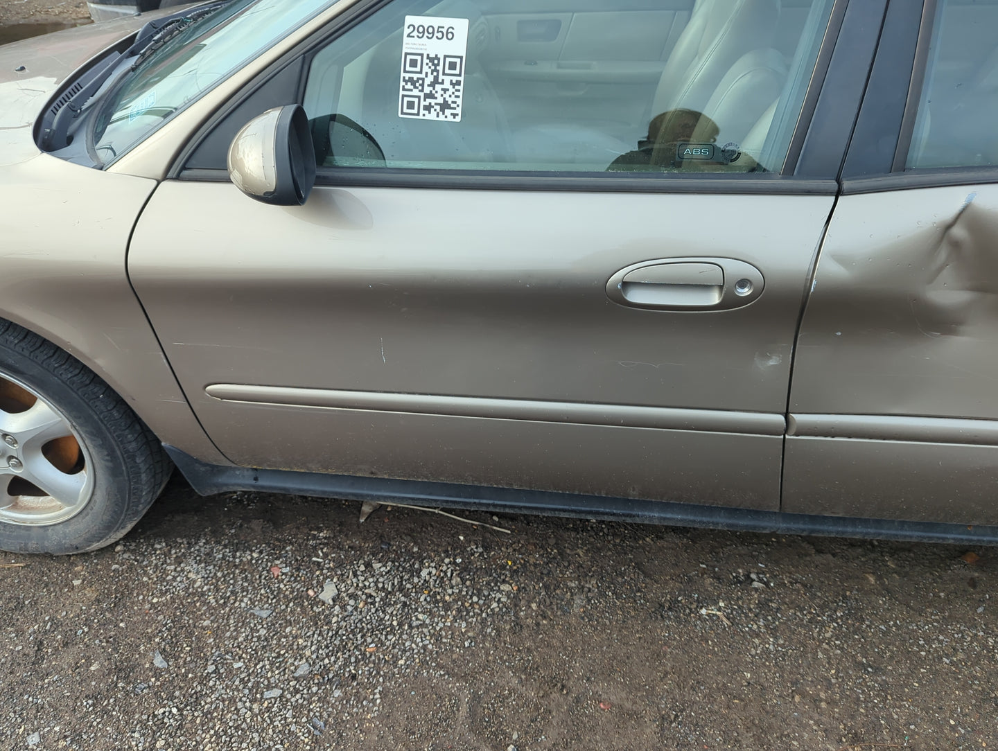 2000-2007 Ford Taurus Driver Front Door Oem 5014522 - Oemusedautoparts1.com