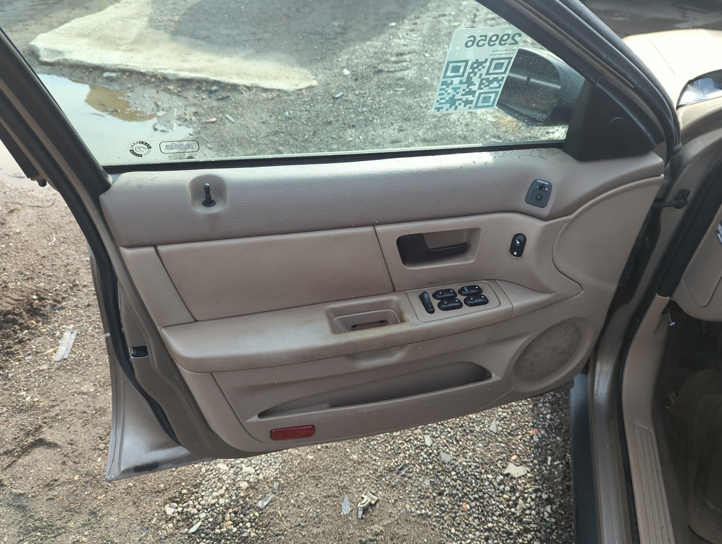2003 Ford Taurus Front Left Driver Interior Door Panel Trim - Oemusedautoparts1.com