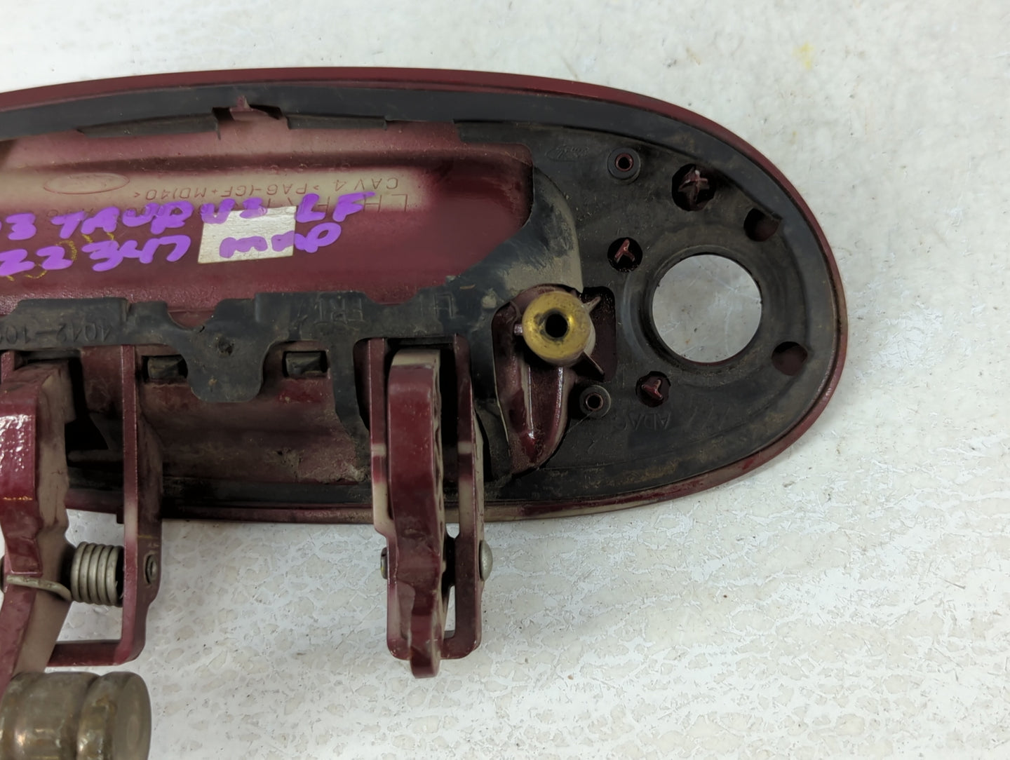 1999-2007 Ford Taurus Driver Front Left Door Handle Exterior Assembly - Oemusedautoparts1.com