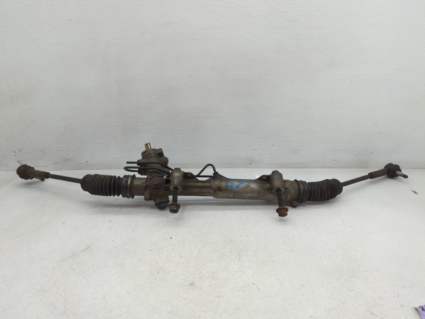 2003-2007 Ford Taurus Rack and Pinion Steering Gear P/N:SPR WV G2MB04 Fits Fits 2003 2004 2005 2006 2007 OEM Used Auto Parts