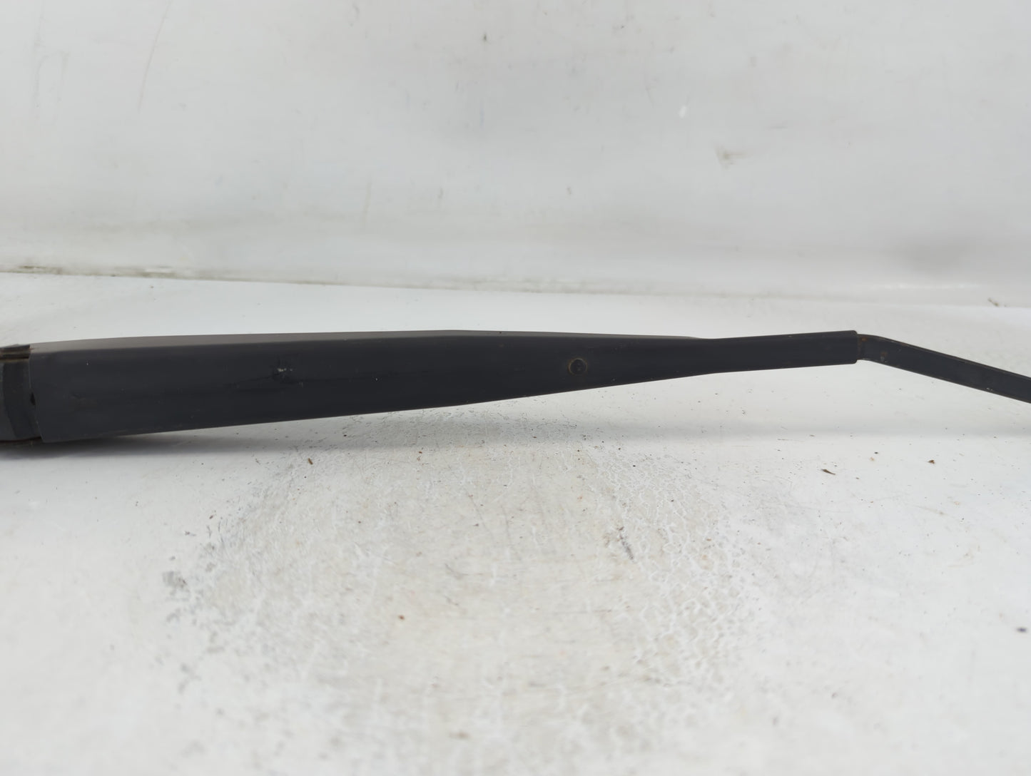 2003 Ford Taurus Front Drivers Wiper Arm Oem - Oemusedautoparts1.com