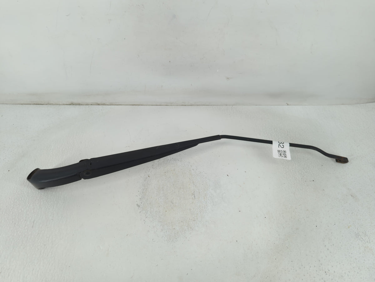 2003 Ford Taurus Front Drivers Wiper Arm Oem Black - Oemusedautoparts1.com