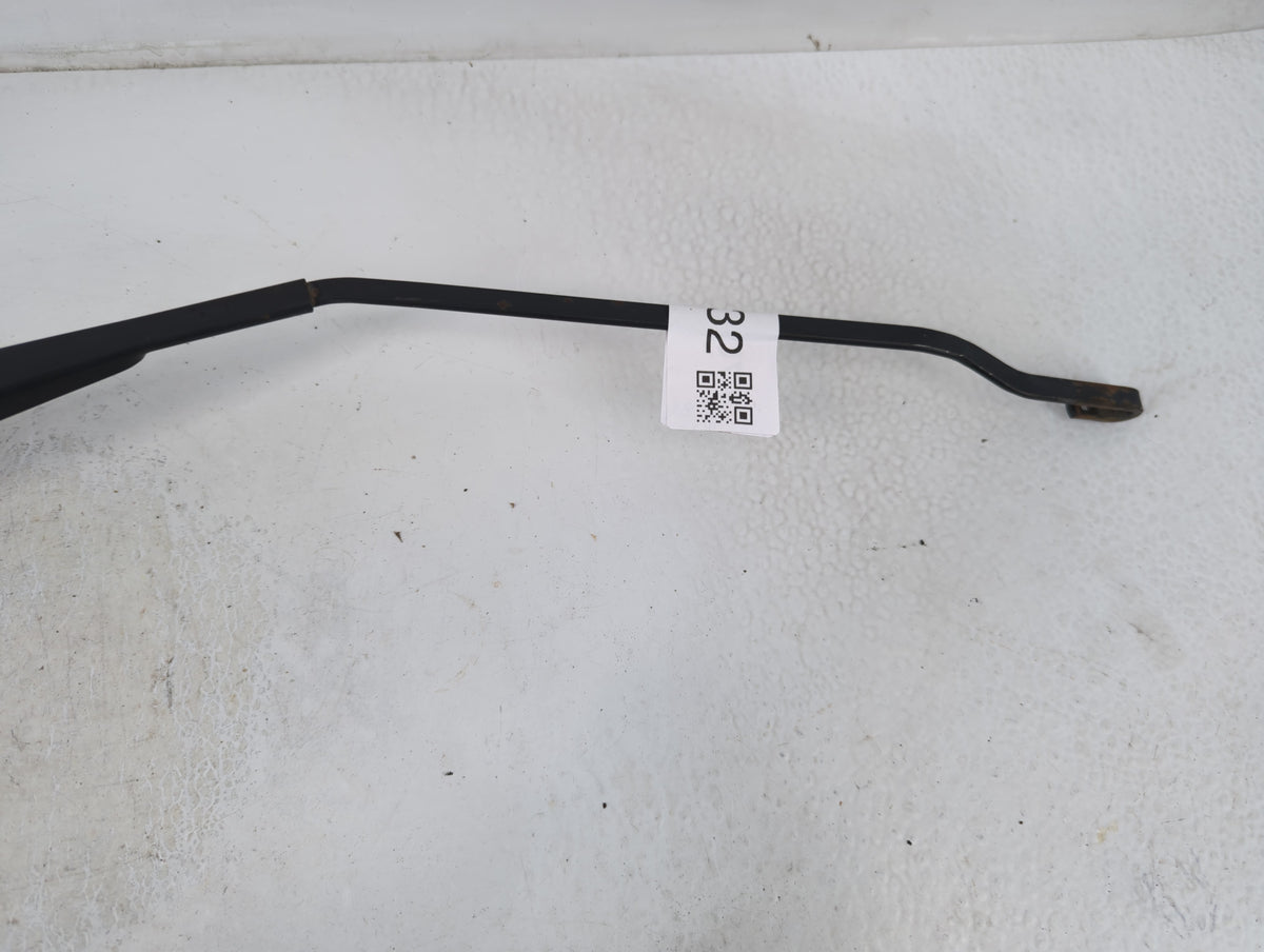 2003 Ford Taurus Front Drivers Wiper Arm Oem Black - Oemusedautoparts1.com