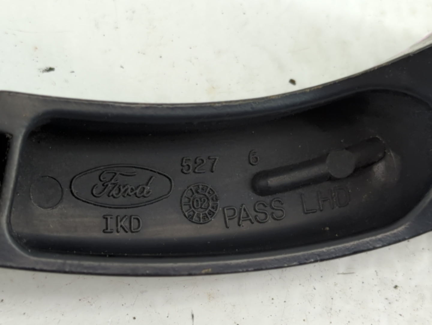 2003 Ford Taurus Front Drivers Wiper Arm Oem Black - Oemusedautoparts1.com