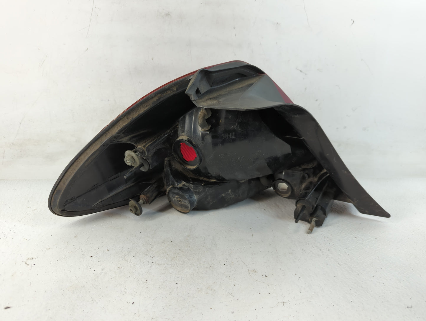 2000-2003 Ford Taurus Tail Light Assembly Passenger Right OEM P/N:3F1X-13B504-A Fits Fits 2000 2001 2002 2003 OEM Used Auto 