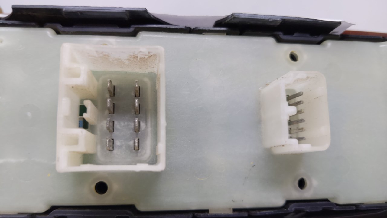 2003 Ford Victoria Master Power Window Switch Replacement Driver Side Left P/N:04602781AA Fits OEM Used Auto Parts - Oemused