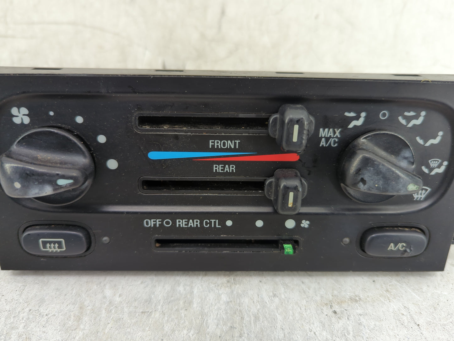 1999-2003 Ford Windstar Climate Control Module Temperature AC/Heater Replacement P/N:XF2H-19E764-B Fits OEM Used Auto Parts 