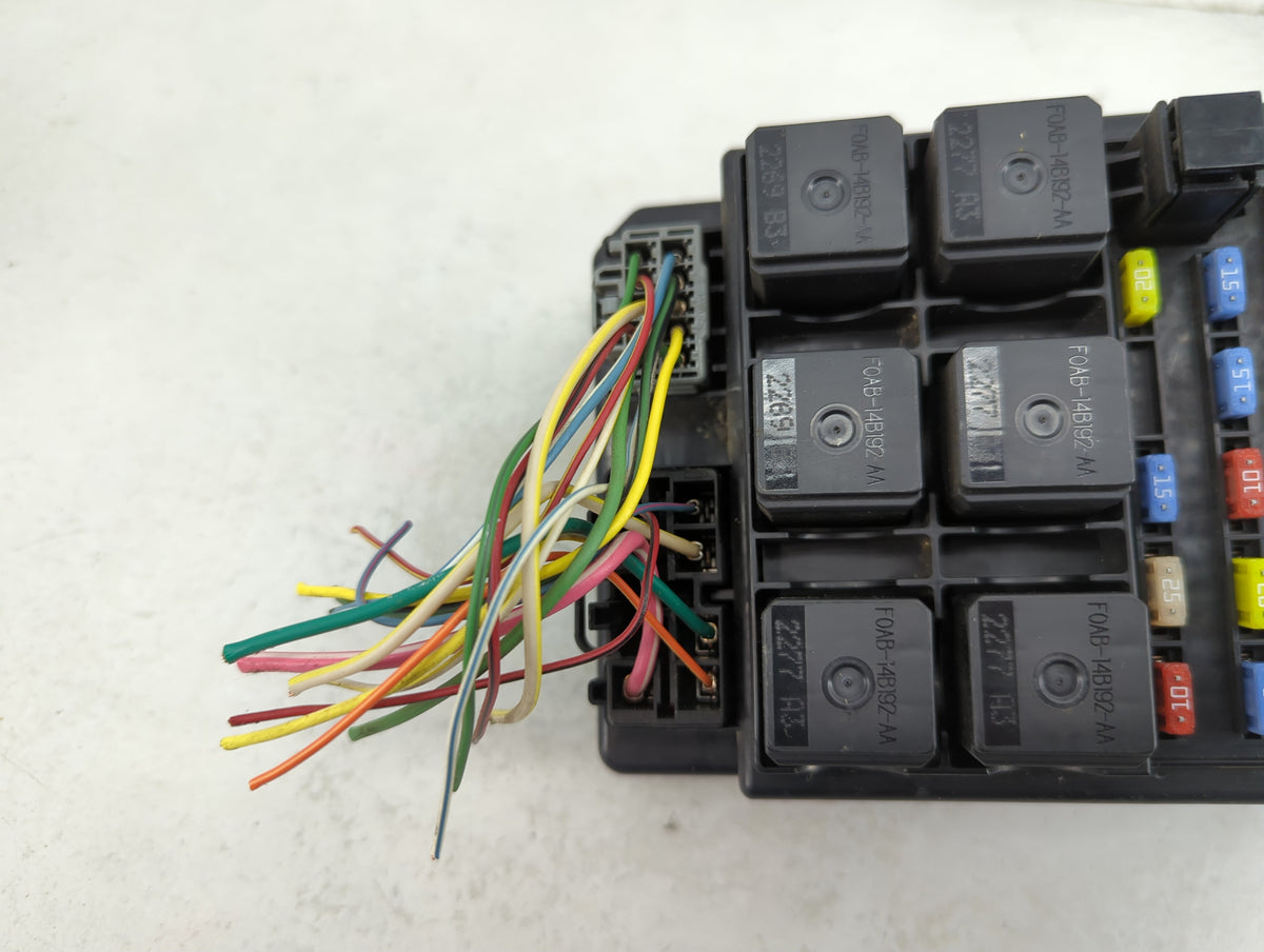 2001-2003 Ford Windstar Body Control Module Bcm Inner Cabin Fuse Box - Oemusedautoparts1.com