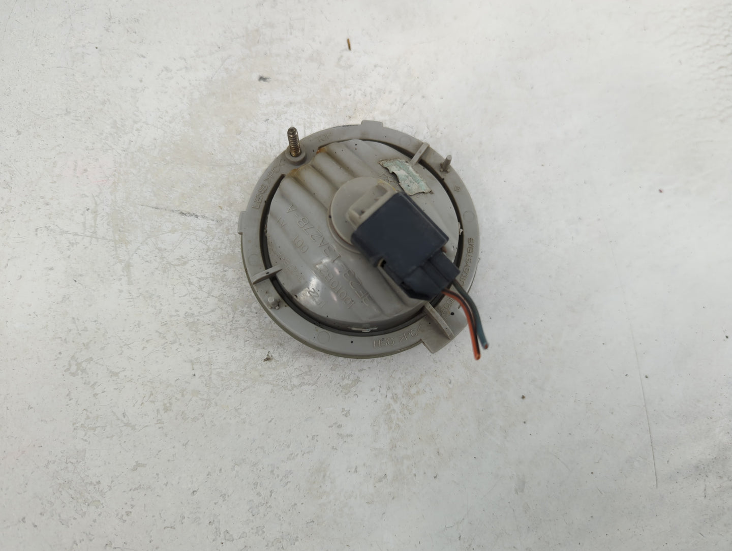 1999-2003 Ford Windstar Driver Left Oem Fog Light Lamp 5024744 - Oemusedautoparts1.com