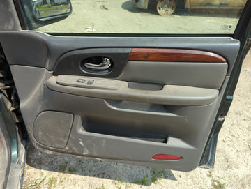 2003 Gmc Envoy Front Right Passenger Interior Door Panel Trim - Oemusedautoparts1.com