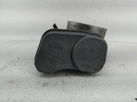 2003-2007 Gmc Envoy Throttle Body Fits Fits 2003 2004 2005 2006 2007 OEM Used Auto Parts - Oemusedautoparts1.com