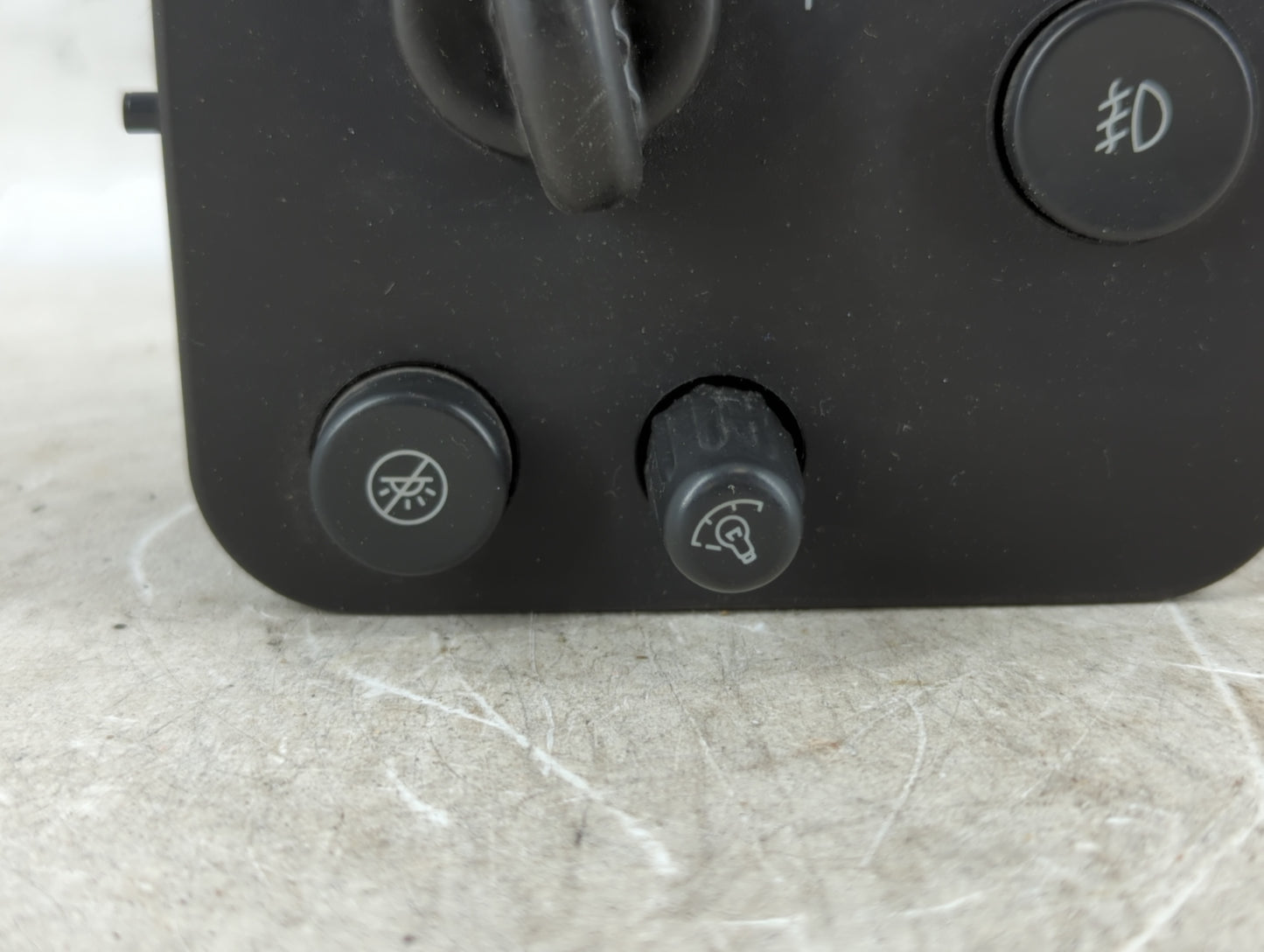 2003 Gmc Envoy Headlight Head Light Switch Lamp Control - Oemusedautoparts1.com