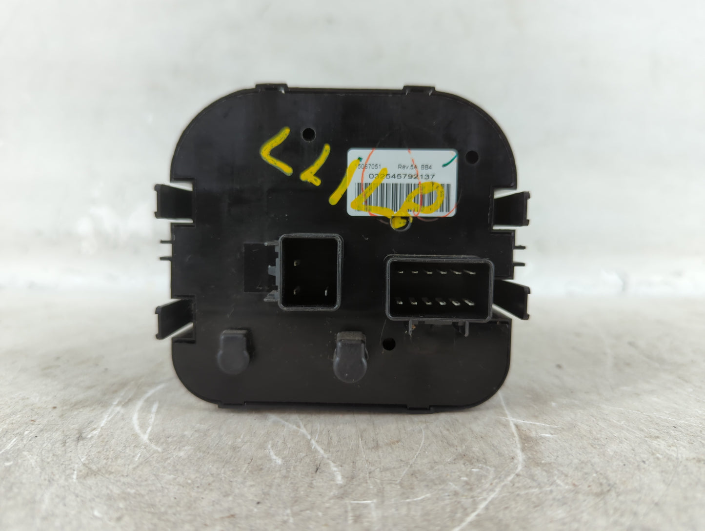 2003 Gmc Envoy Headlight Head Light Switch Lamp Control - Oemusedautoparts1.com