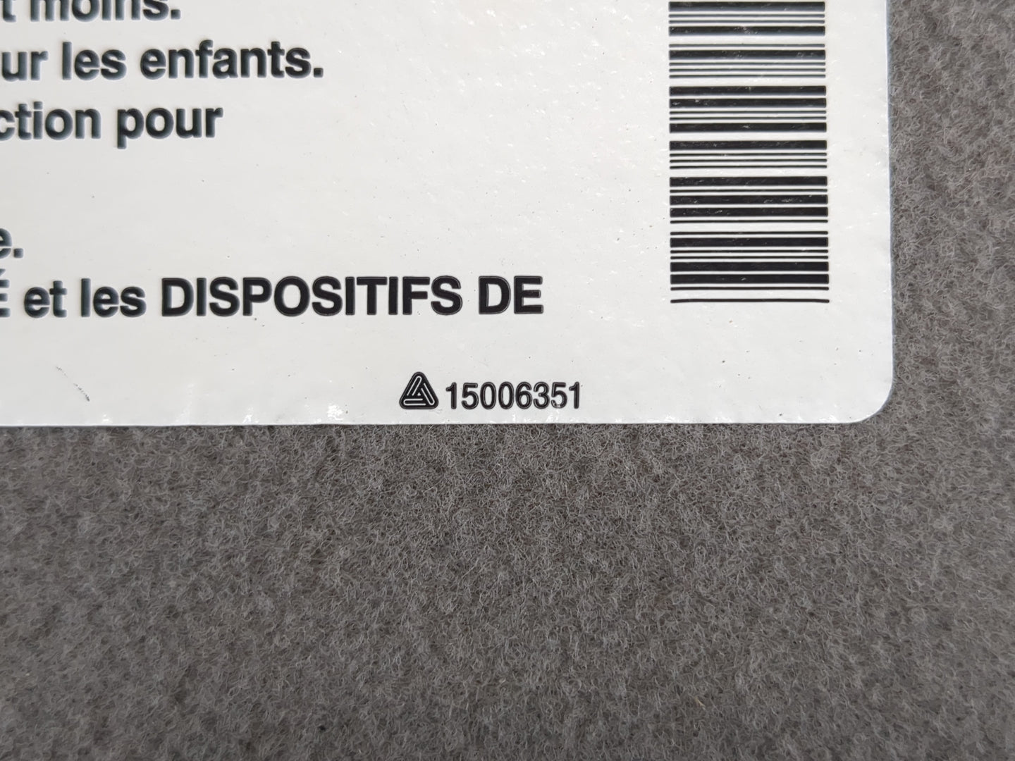 2002-2004 Gmc Envoy Xl Sun Visor Shade Replacement Passenger Right Mirror Fits Fits 2002 2003 2004 OEM Used Auto Parts - Oem