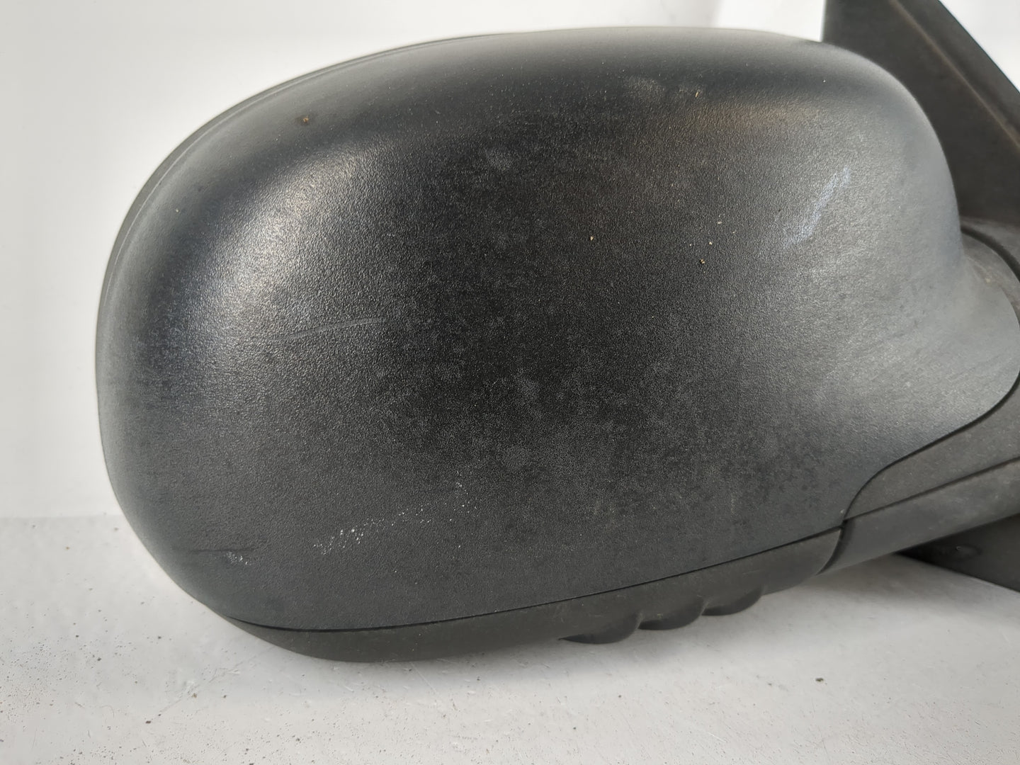 2002-2006 Gmc Envoy Xl Passenger Side View Mirror - Right Door Mirror OEM Used - Oemusedautoparts1.com