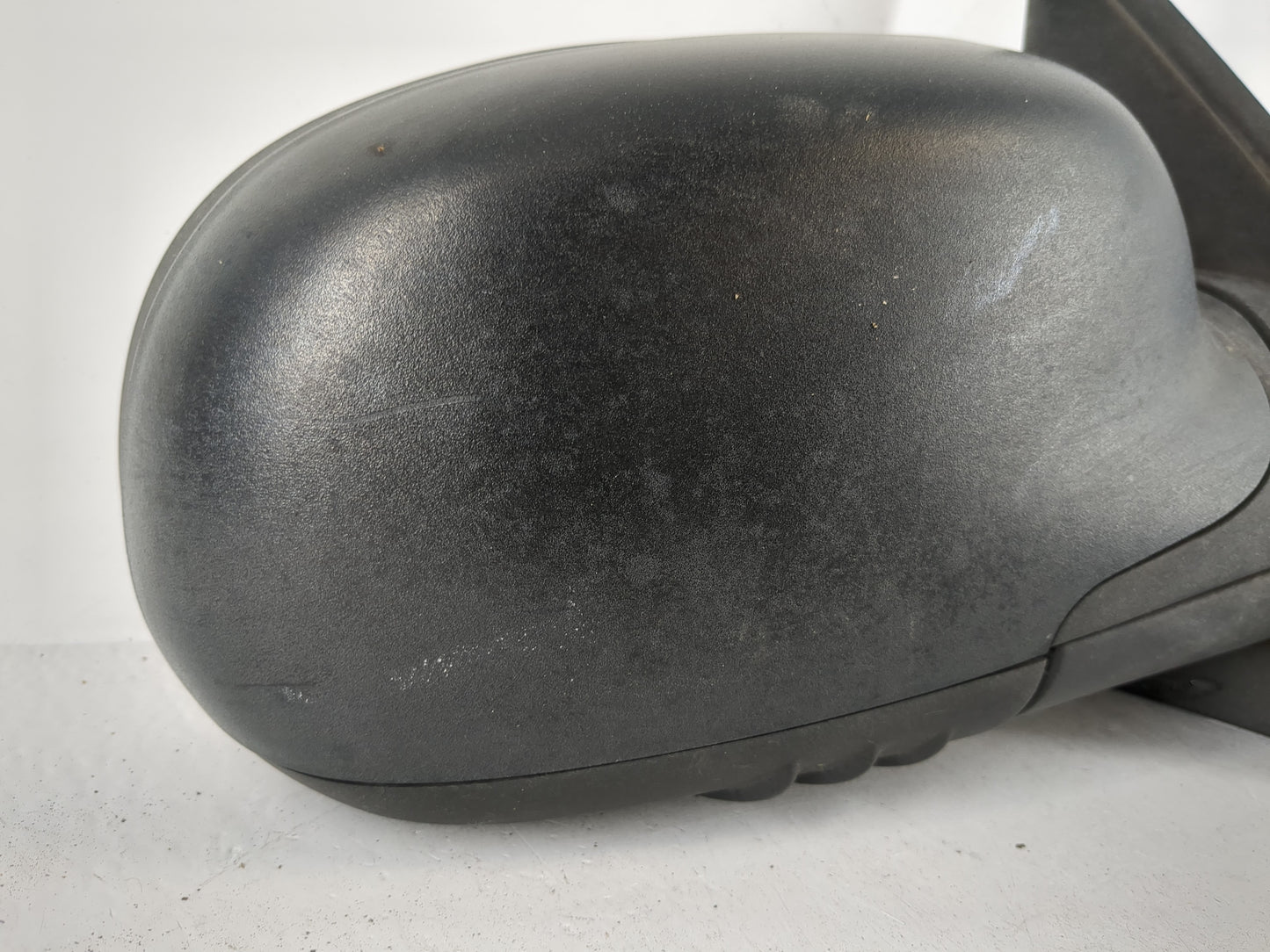 2002-2006 Gmc Envoy Xl Passenger Side View Mirror - Right Door Mirror OEM Used - Oemusedautoparts1.com