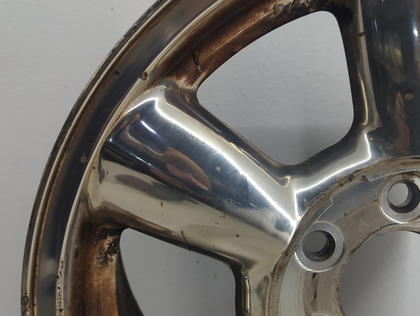 2002-2006 Gmc Envoy Xl Wheel Rim Oem - Oemusedautoparts1.com