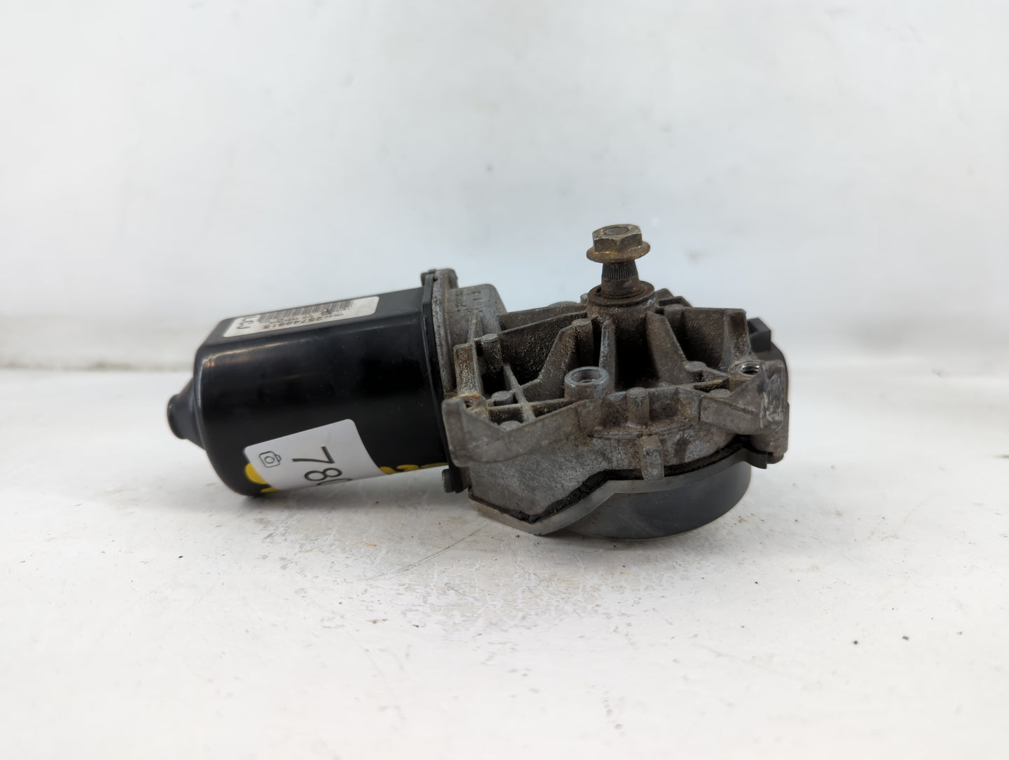 2003-2007 Gmc Savana 3500 Front Windshield Wiper Motor P/N:25748815 Fits Fits 2003 2004 2005 2006 2007 OEM Used Auto Parts -