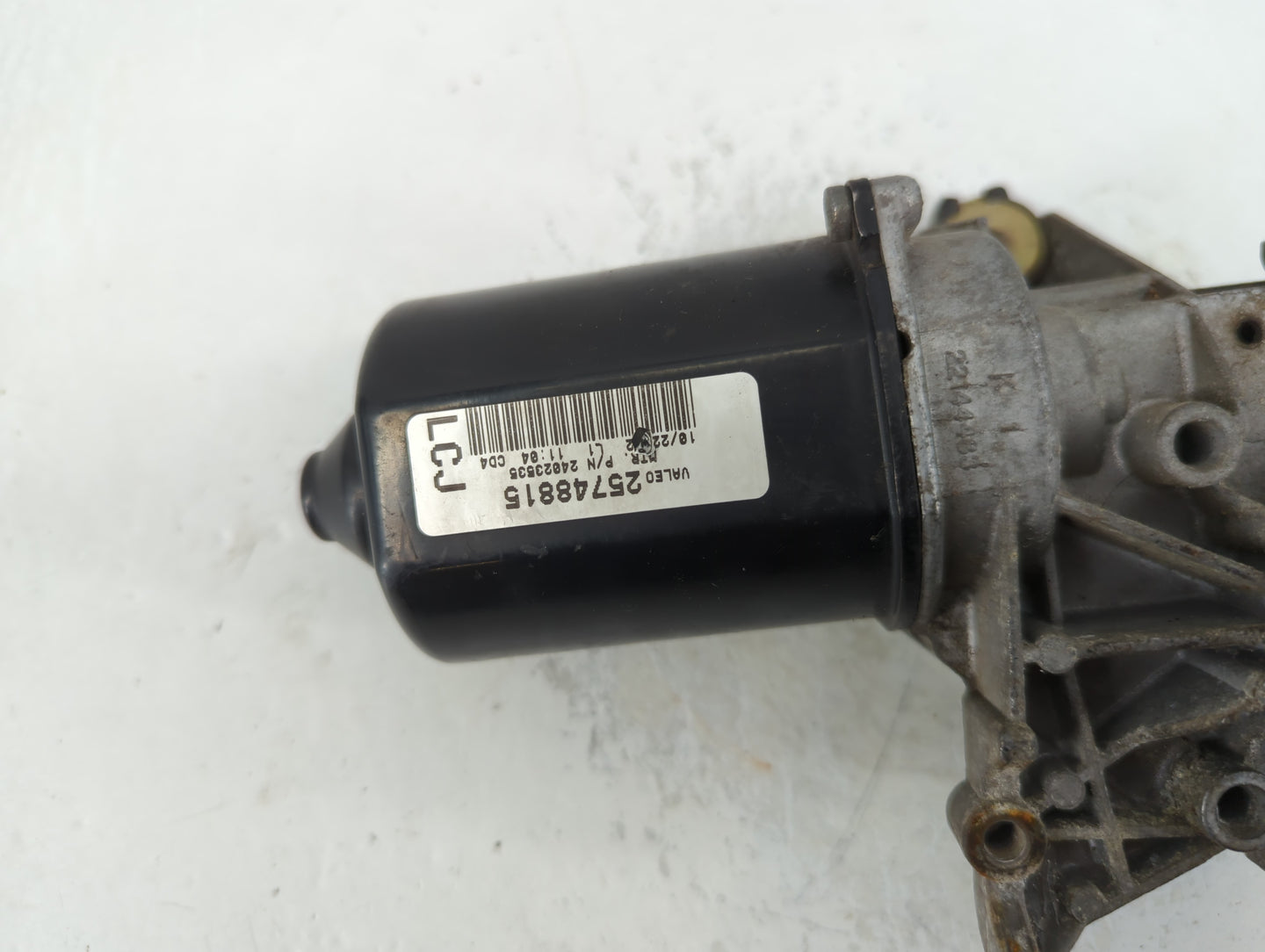 2003-2007 Gmc Savana 3500 Front Windshield Wiper Motor P/N:25748815 Fits Fits 2003 2004 2005 2006 2007 OEM Used Auto Parts -