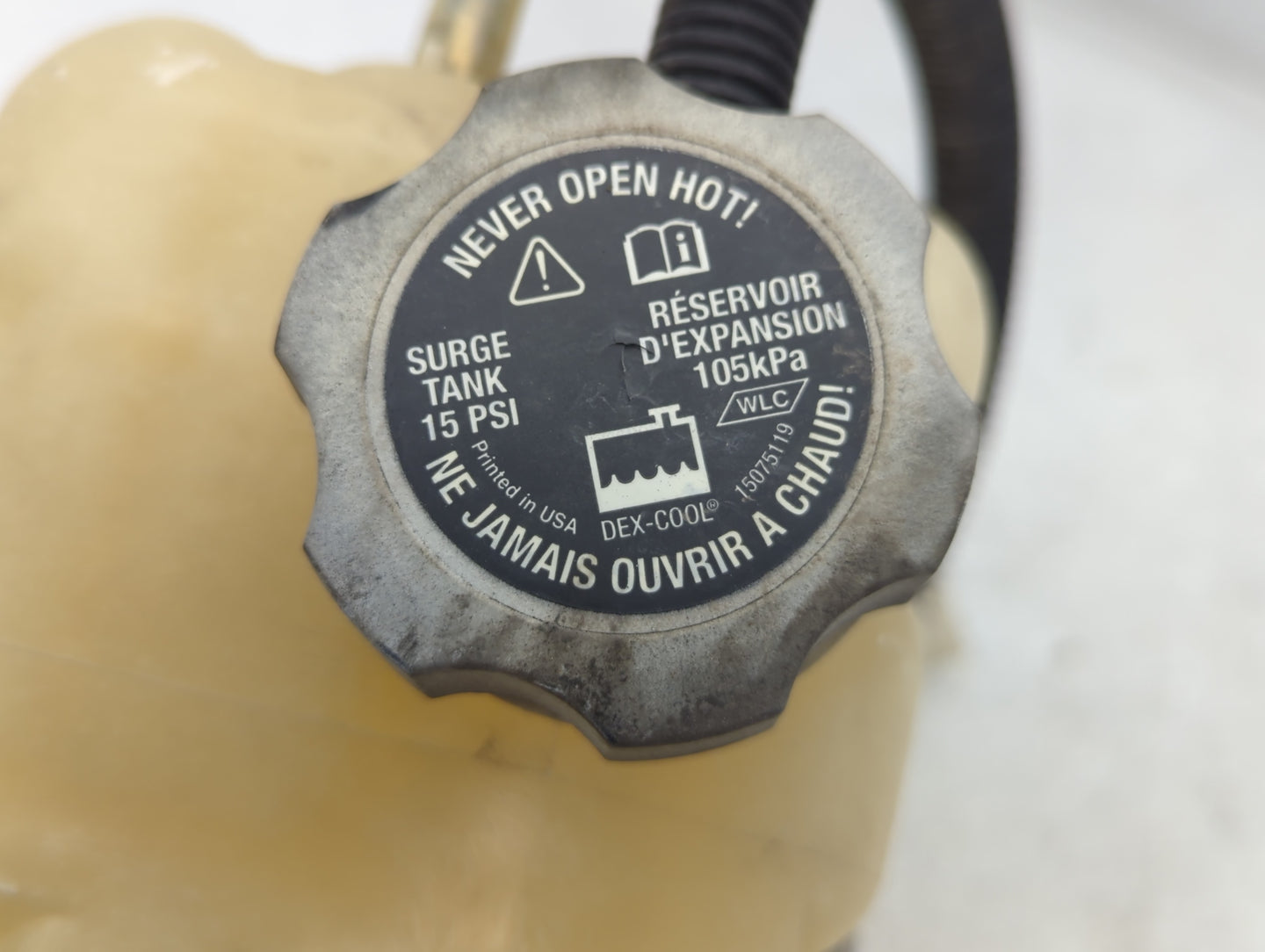 1999 Gmc Sierra 1500 Radiator Coolant Overflow Expansion Tank Bottle 1103347 - Oemusedautoparts1.com
