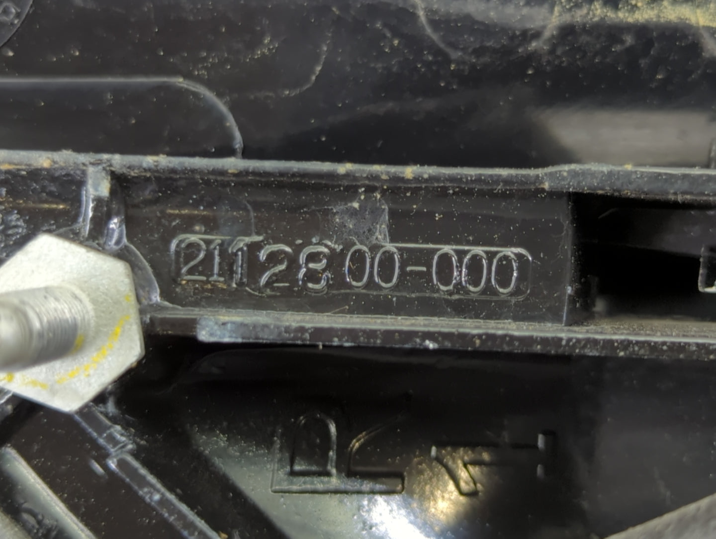 2003-2007 Gmc Sierra 1500 Side Mirror Replacement Passenger Right View Door Mirror P/N:2112800-000 Fits OEM Used Auto Parts 