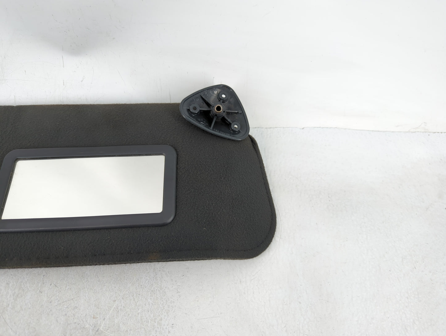 2003-2004 Gmc Sonoma Sun Visor Shade Replacement Passenger Right Mirror Fits Fits 2003 2004 OEM Used Auto Parts - Oemusedaut