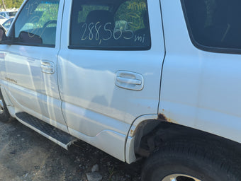 compare product 2000-2006 Gmc Yukon Driver Rear Door Oem 1144294