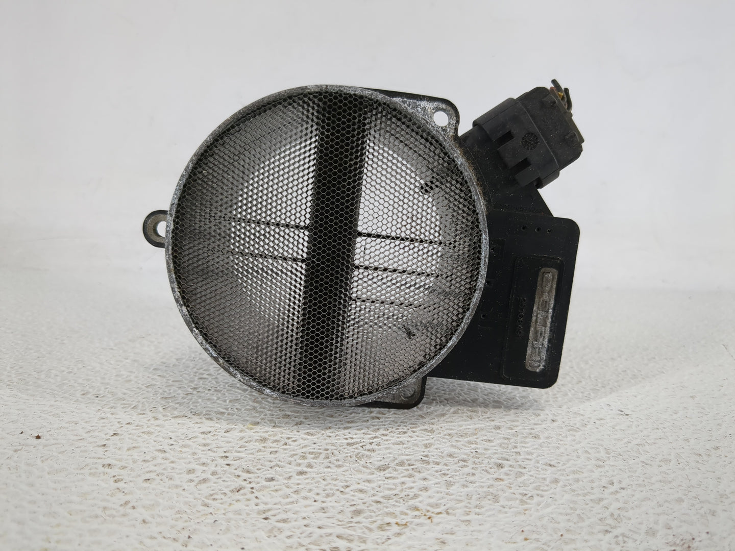 2000-2006 Gmc Yukon Mass Air Flow Meter Maf - Oemusedautoparts1.com