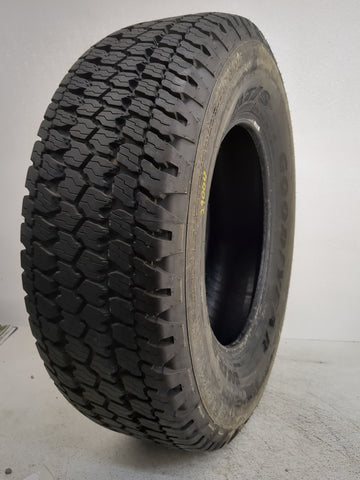 Used Tire P265/70R17 GOODYEAR WRANGLER AT/S 113S - Tread Depth 14/32 - Oemusedautoparts1.com