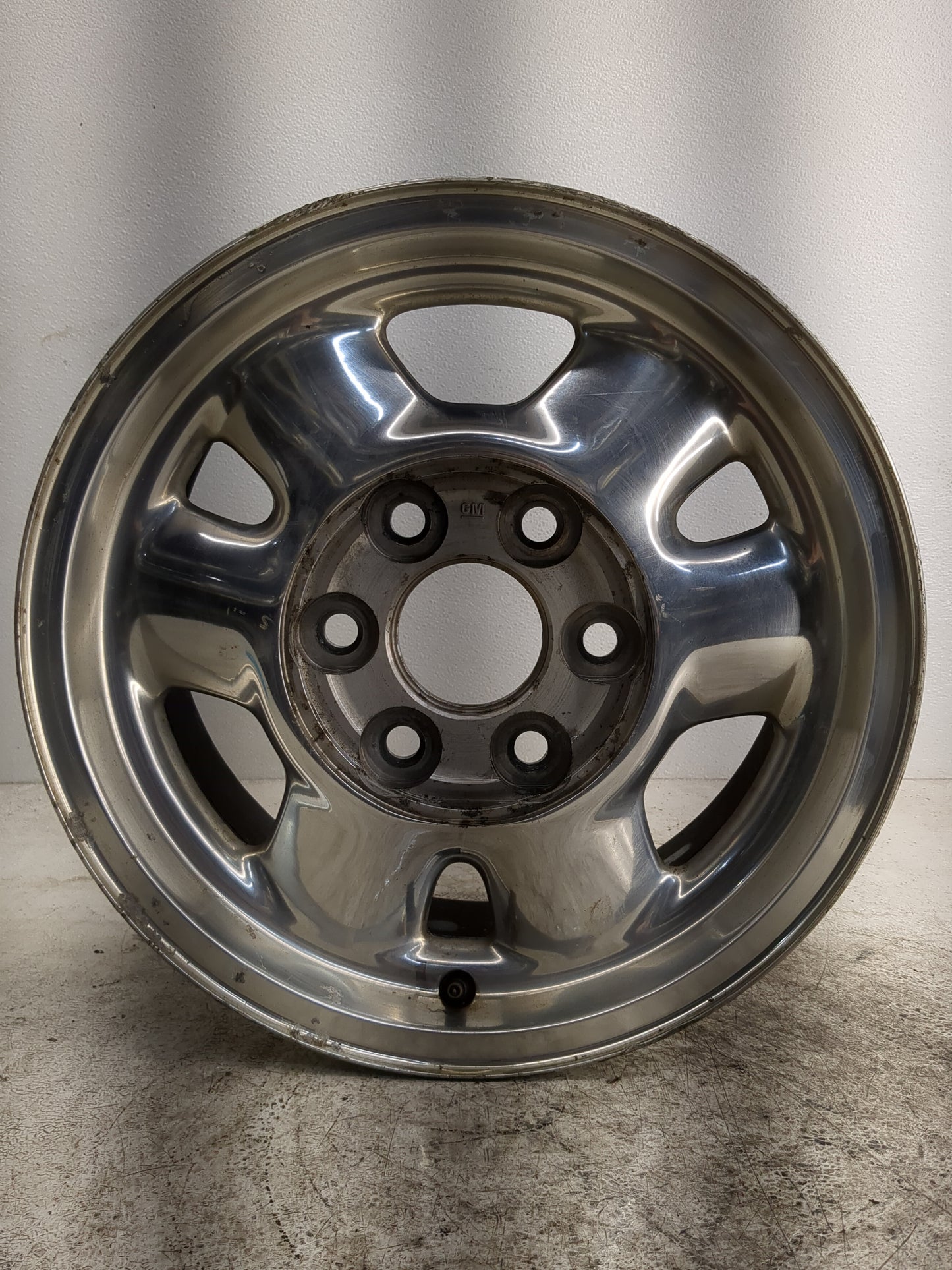 2000-2003 Gmc Yukon Oem Wheel Rim 1253154 - Oemusedautoparts1.com