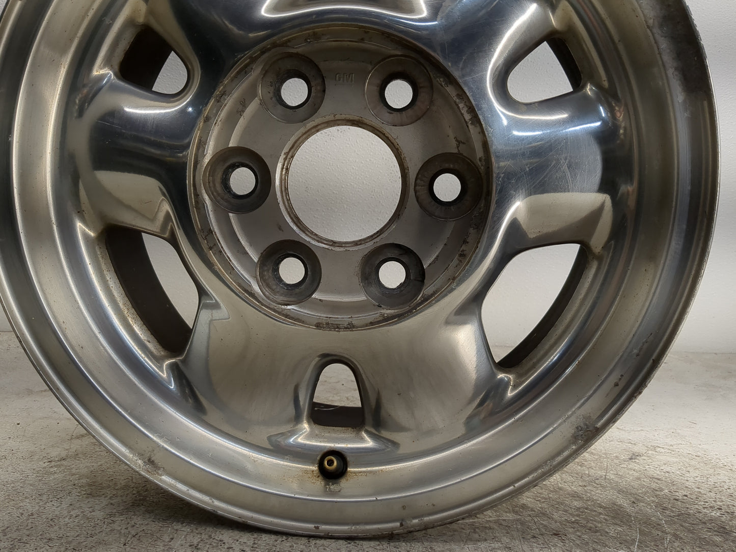 2000-2003 Gmc Yukon Oem Wheel Rim 1253155 - Oemusedautoparts1.com