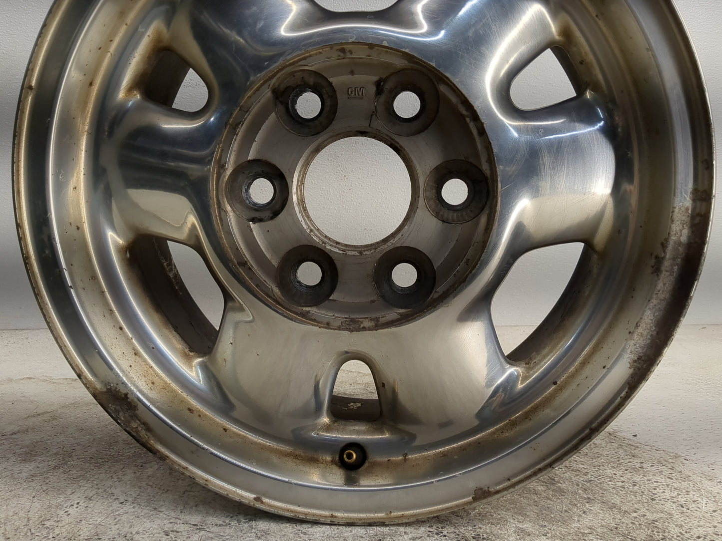 2000-2003 Gmc Yukon Oem Wheel Rim 1253156 - Oemusedautoparts1.com