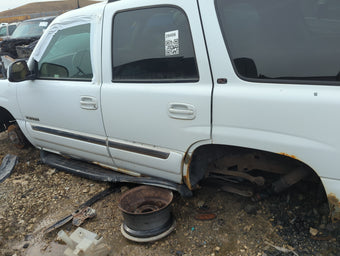 compare product 2000-2006 Gmc Yukon Driver Rear Door Oem 1255635