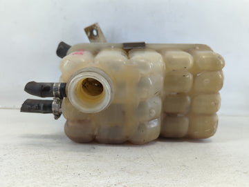 2000-2005 Gmc Yukon Windshield Washer Fluid Reservoir Bottle Oem - Oemusedautoparts1.com