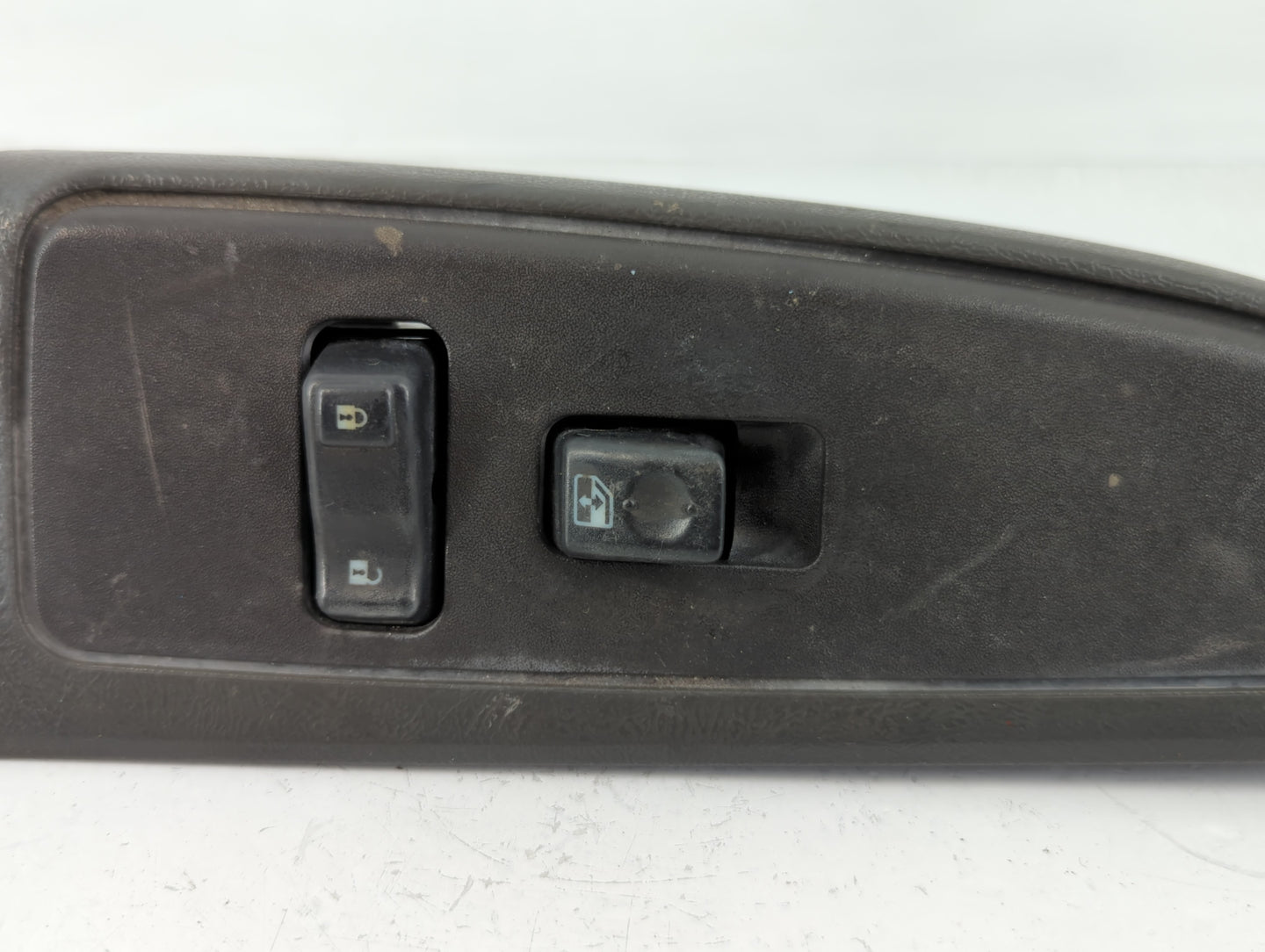 2003-2006 Gmc Yukon Master Power Window Switch Replacement Driver Side Left P/N:10398574 Fits Fits 2003 2004 2005 2006 2007 