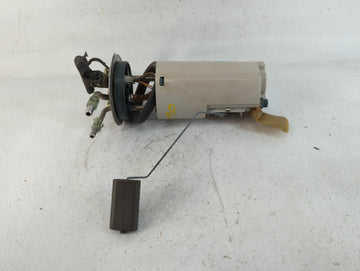 2002-2004 Gmc Yukon Electrical Gas Fuel Pump Assembly