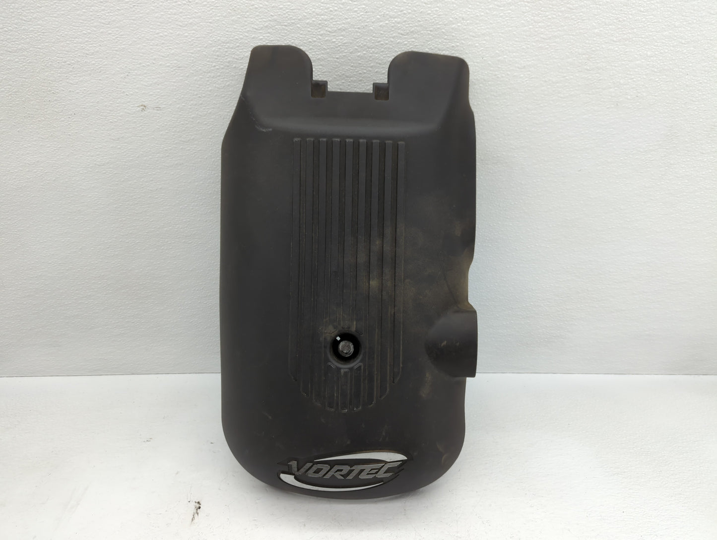 2003 Gmc Yukon Xl Engine Cover - Oemusedautoparts1.com