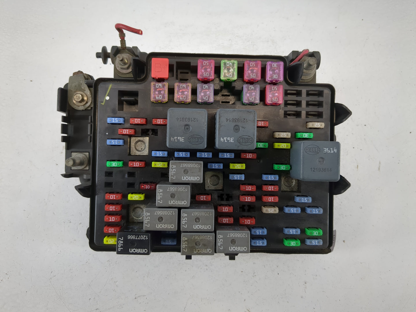 2003-2006 Gmc Yukon Xl 1500 Fusebox Fuse Box Panel Relay Module P/N:15177119 Fits Fits 2003 2004 2005 2006 OEM Used Auto Par