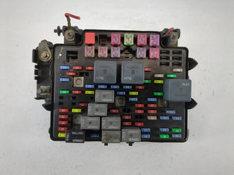 compare product 2003-2006 Gmc Yukon Xl 1500 Fusebox Fuse Box Panel Relay Module P/N:15177119 Fits Fits 2003 2004 2005 2006 OEM Used Auto Parts