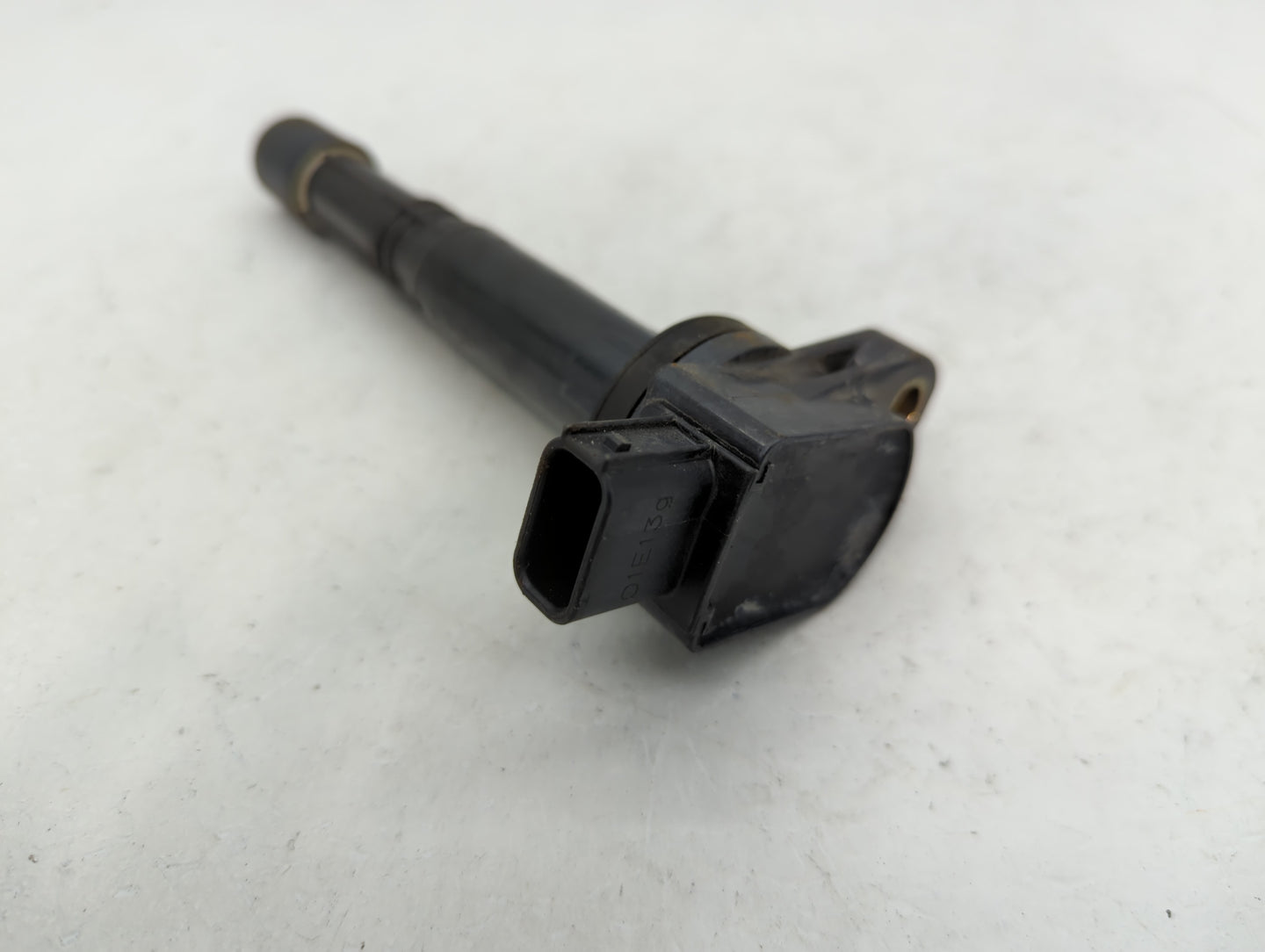 2003-2005 Honda Accord Ignition Coil Igniter Pack - Oemusedautoparts1.com