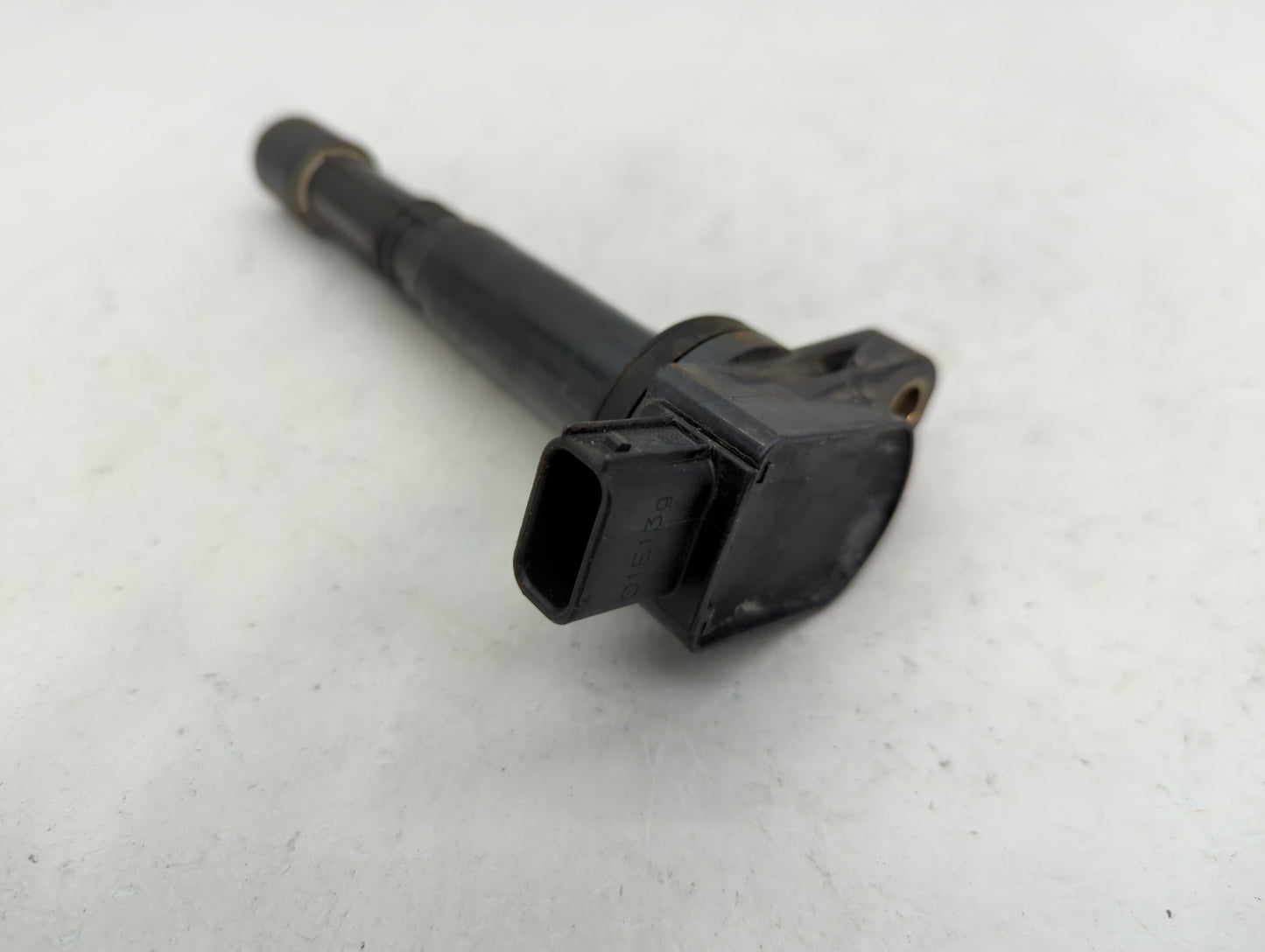 2003-2005 Honda Accord Ignition Coil Igniter Pack - Oemusedautoparts1.com