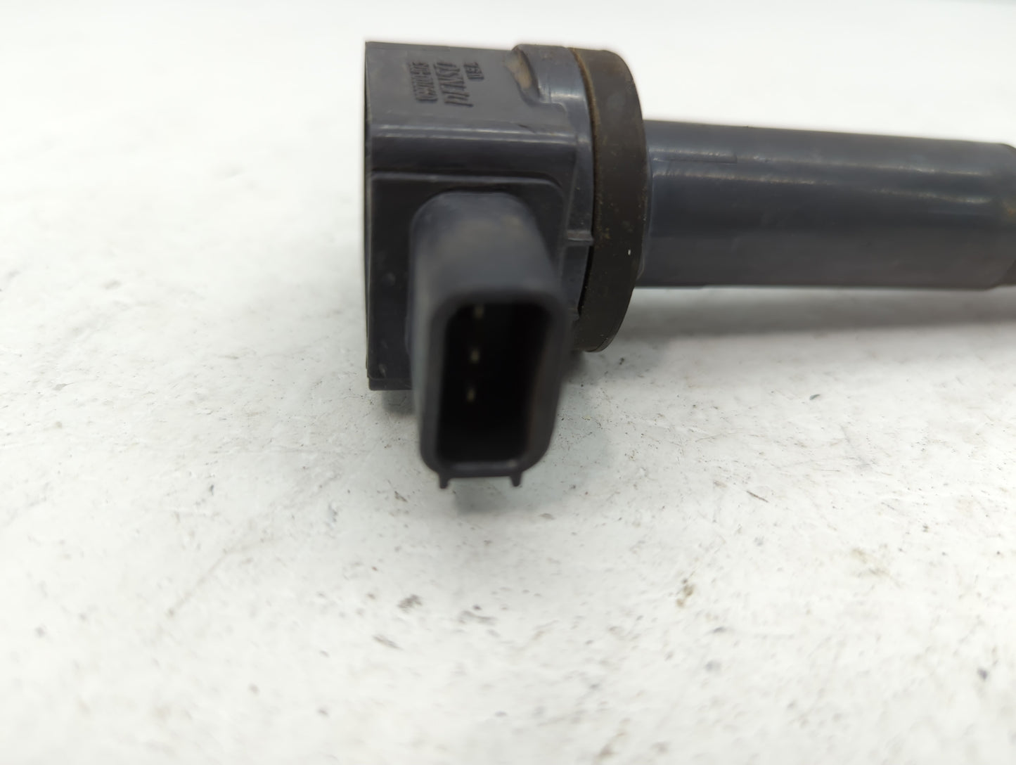 2003-2005 Honda Accord Ignition Coil Igniter Pack - Oemusedautoparts1.com