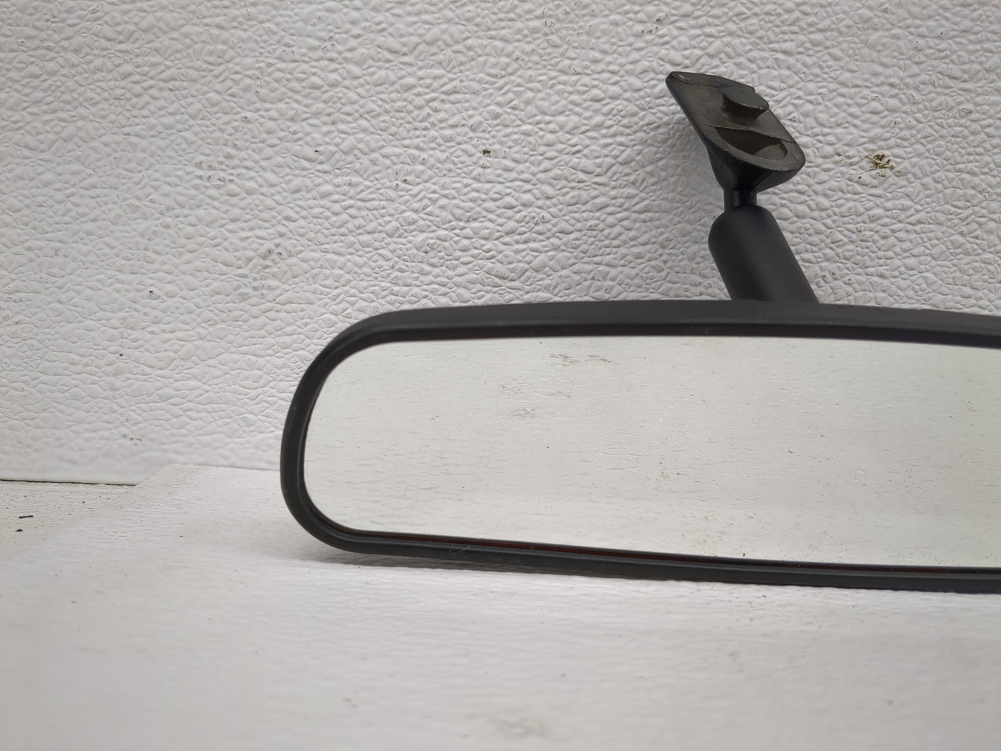 2003 Honda Accord Interior Rear View Mirror Replacement OEM P/N:E8011681 Fits OEM Used Auto Parts - Oemusedautoparts1.com