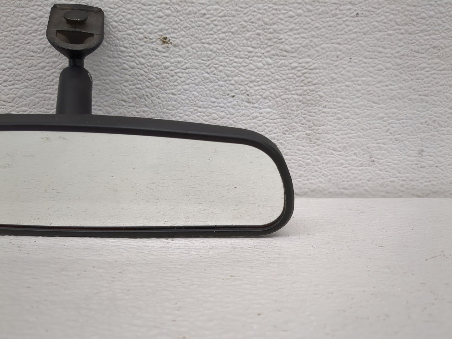 2003 Honda Accord Interior Rear View Mirror Replacement OEM P/N:E8011681 Fits OEM Used Auto Parts - Oemusedautoparts1.com