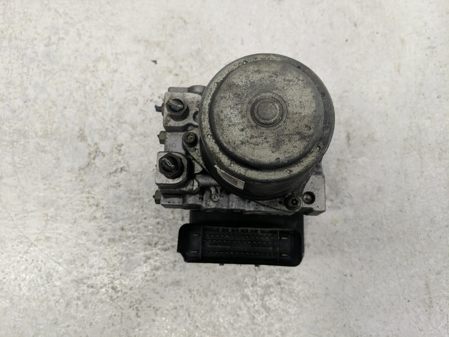 2003 Honda Accord ABS Pump Control Module Replacement Fits OEM Used Auto Parts - Oemusedautoparts1.com