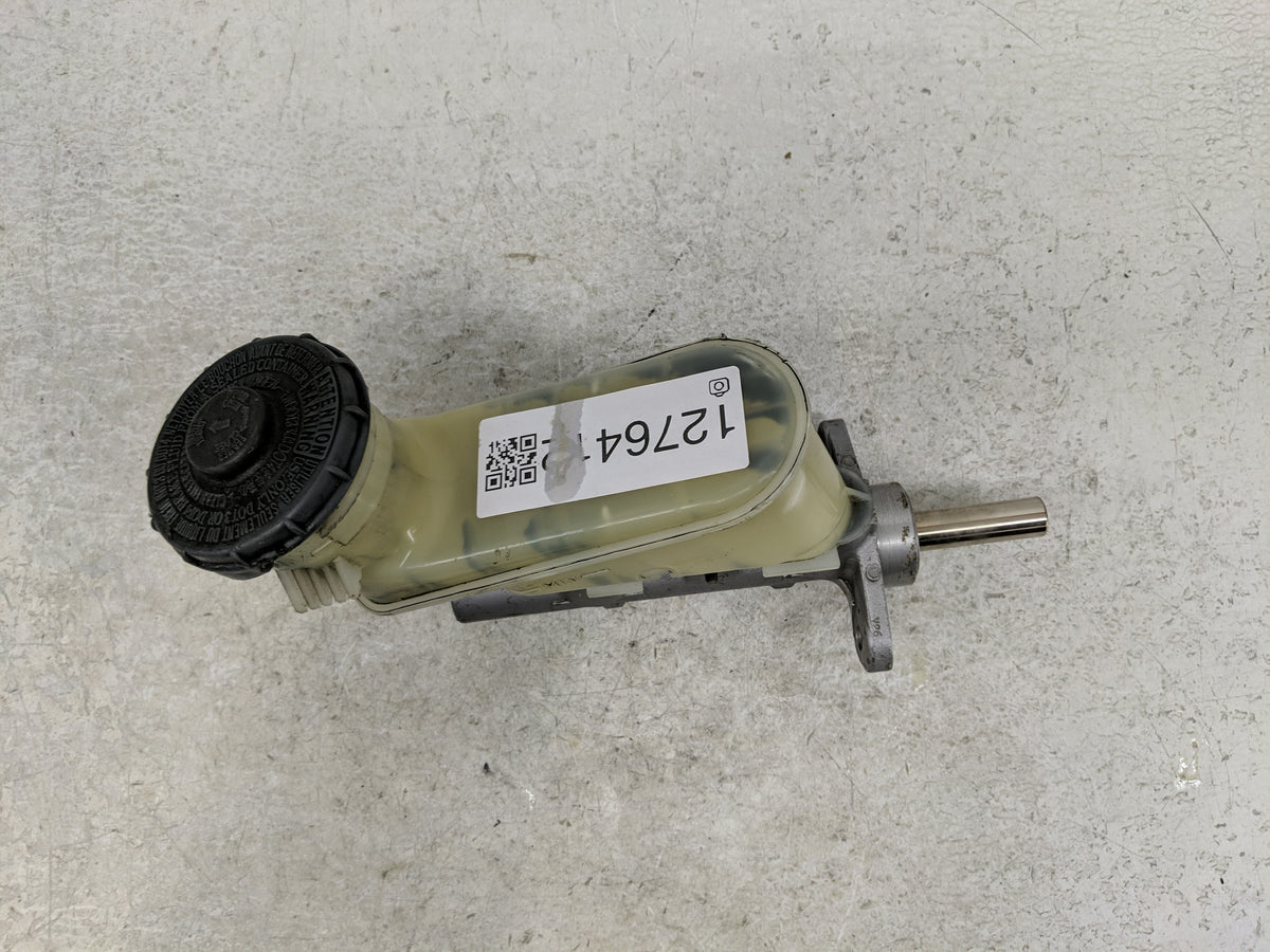 2003-2007 Honda Accord Brake Master Cylinder 1276412 - Oemusedautoparts1.com