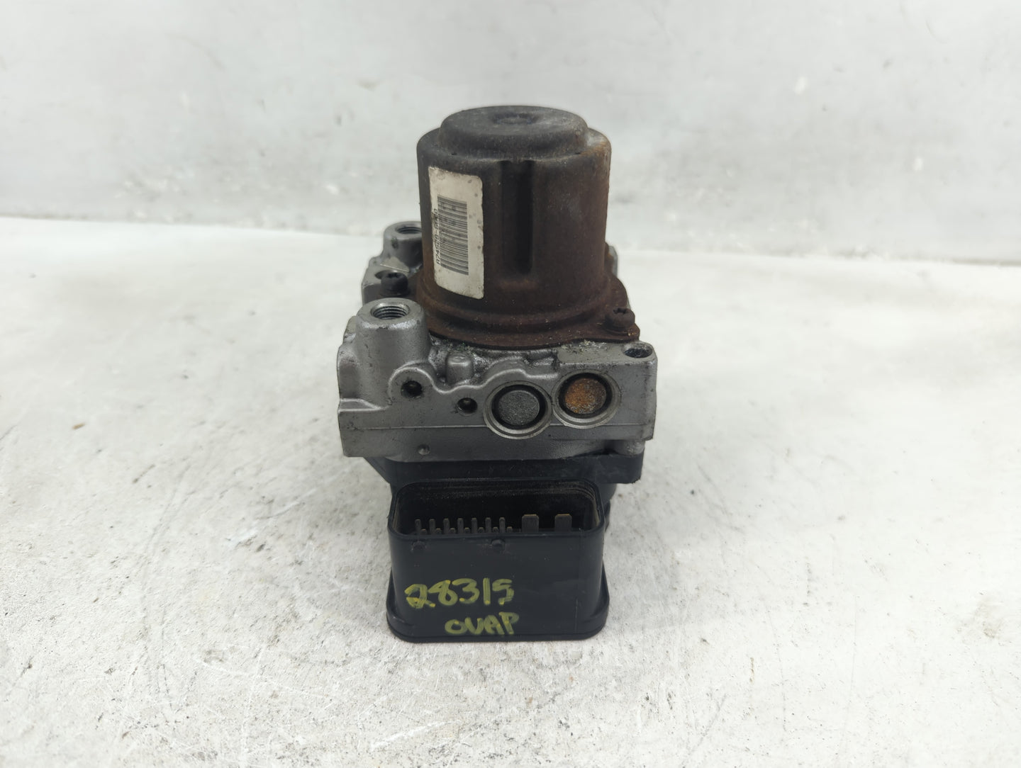 2003-2004 Honda Accord ABS Pump Control Module Replacement Fits Fits 2003 2004 OEM Used Auto Parts - Oemusedautoparts1.com